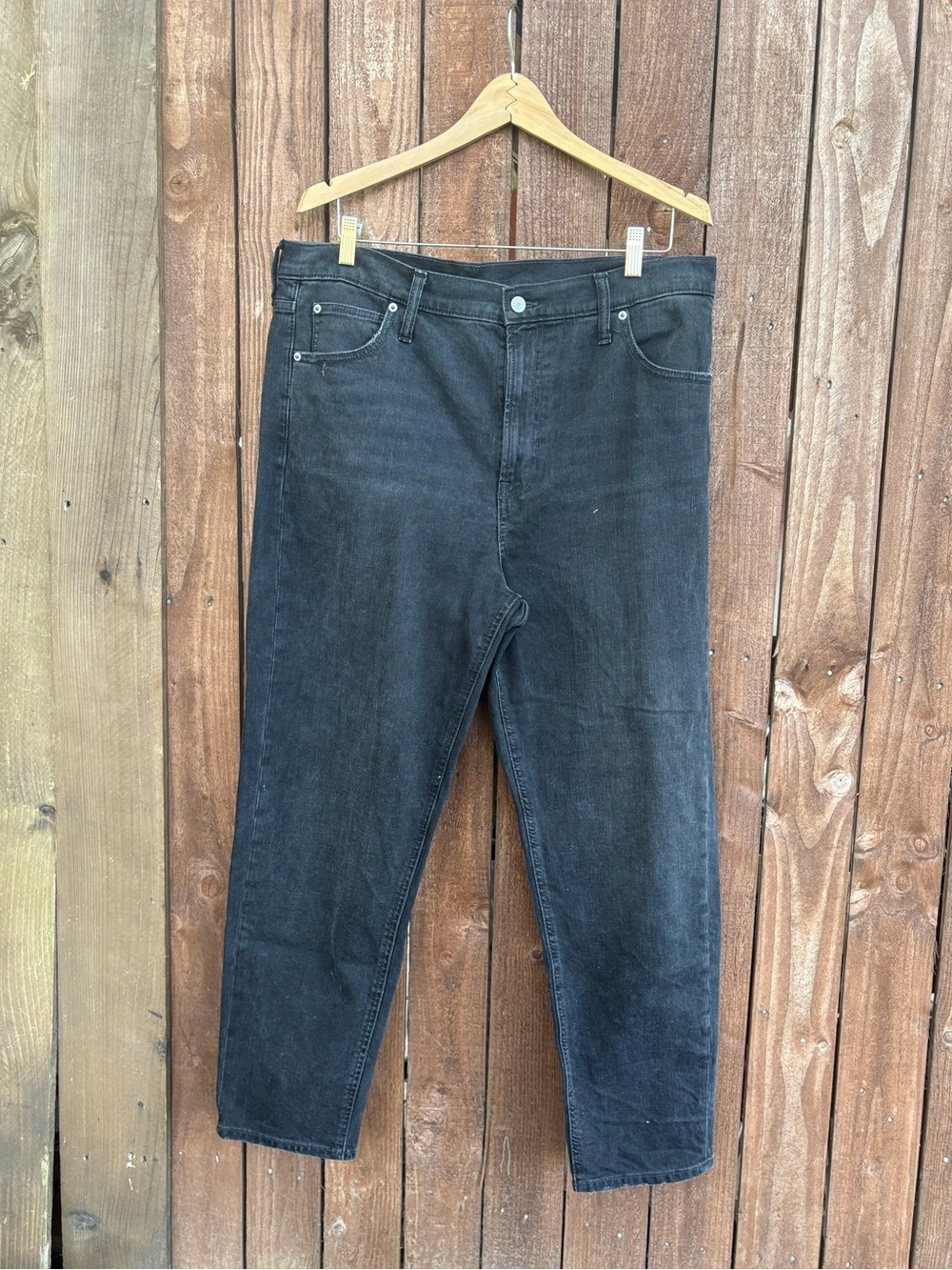 GAP Black High Rise Mom Jeans